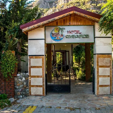Riverside 2*