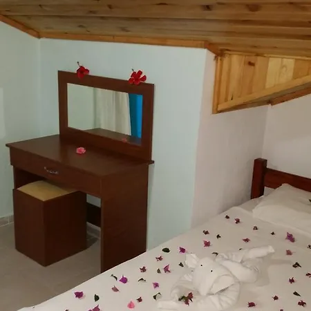 Riverside Отель Дальян