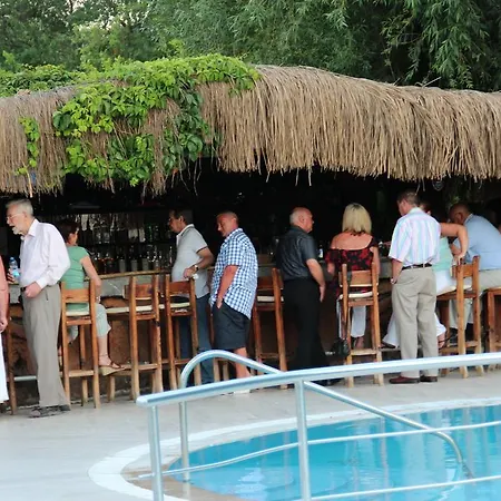 Отель Riverside 3*